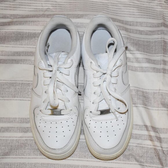 Nike Air Force 1 GS Whitw - Picture 2 of 6